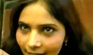 خواهر از خواهرش برای عكس هاي سكسي الكسيس مراقبت خوب از او تشکر کرد.